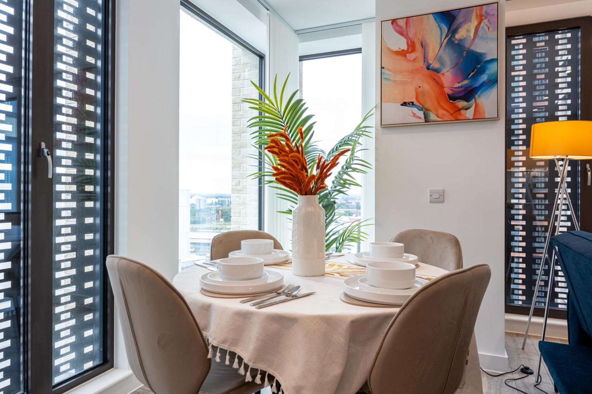 Апартаменты Pet Friendly 2Br Near Station By Asquare Letting Манчестер Экстерьер фото